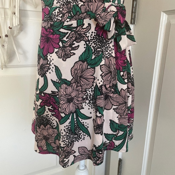 Candie's | Y2K: Multicolored Pink Flirty Floral Strap Wrap Romper Dress, Size M - Picture 5 of 14